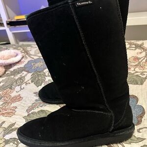 BEARPAW Tall Boots Siz 8